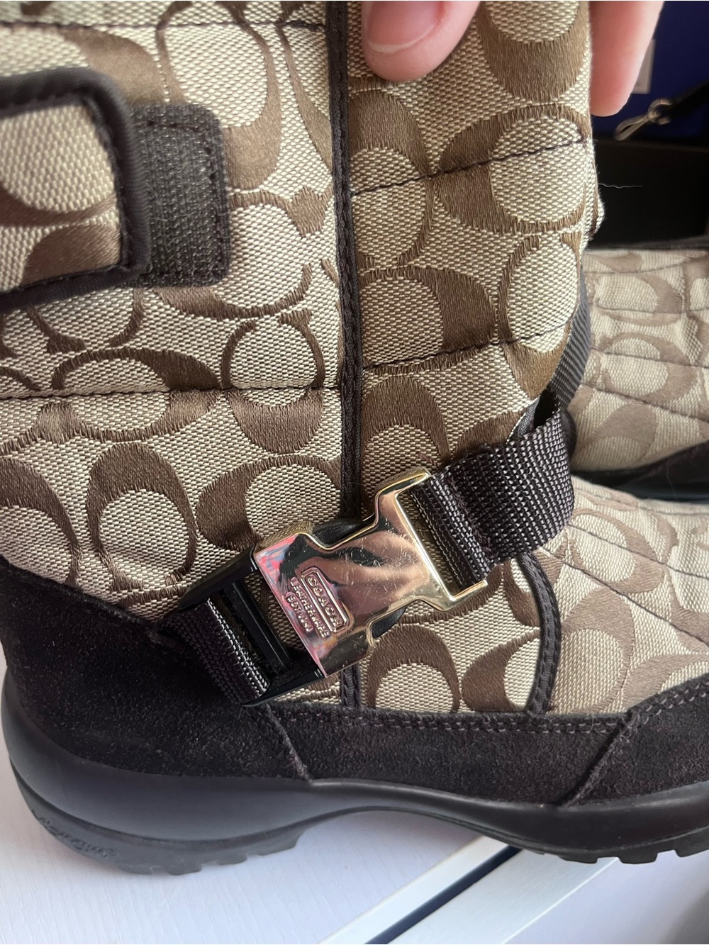 Coach Quilted Logo Tan & Brown Winter Boots - Picture 3 of 4